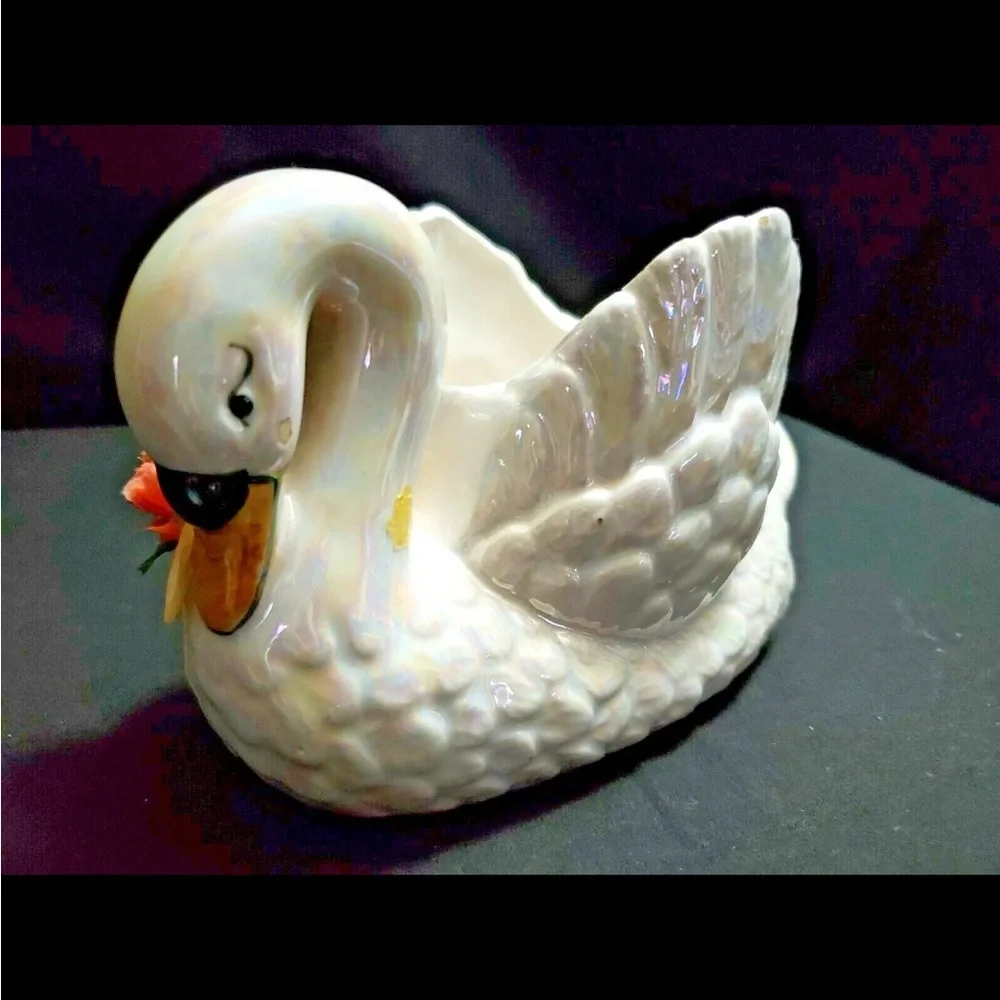 Vintage Mid Century Ceramic Swan Planter Vase Retro 4.5” Tall